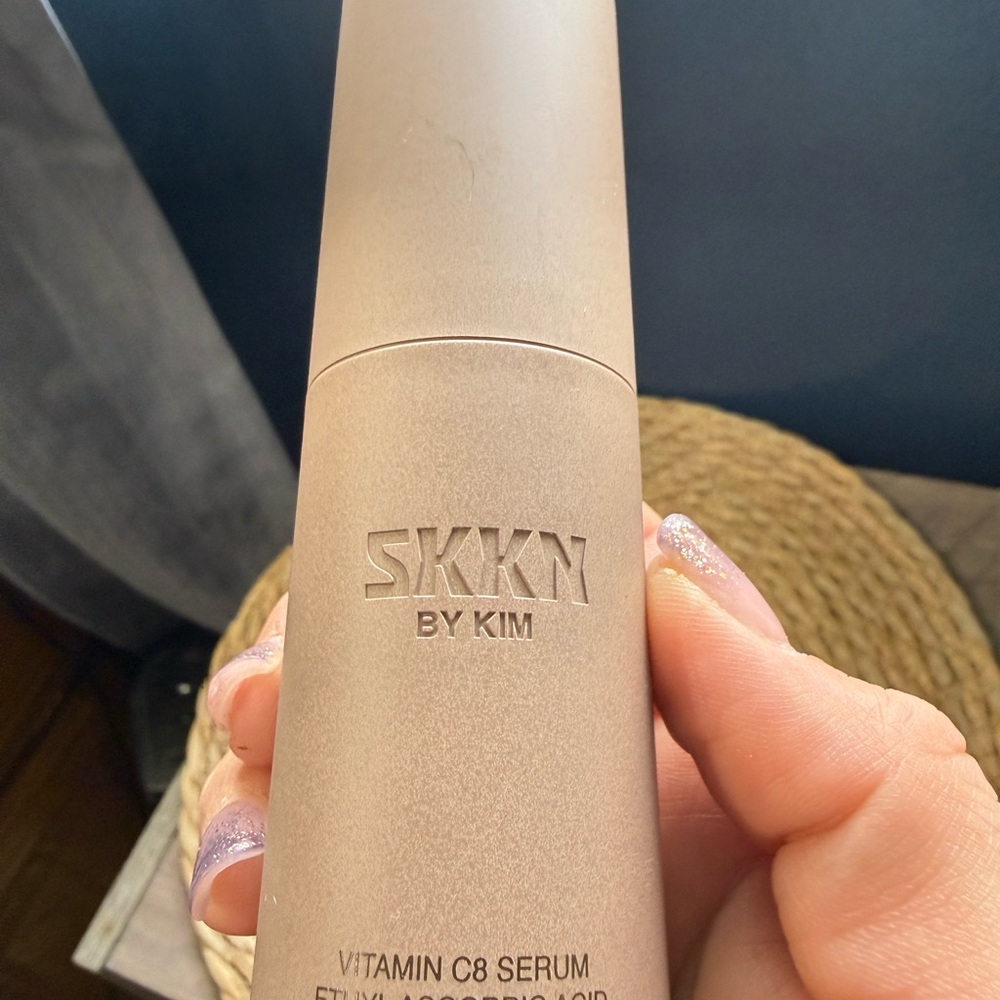 Skkn by kim Vitamin C8 Serum - Picture 2 of 6